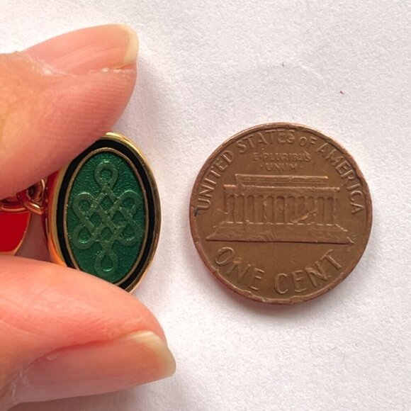Green Enamel Celtic Eternity Double Sided Cuff Links - Picture 4 of 5